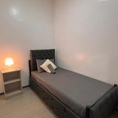 Pasay Transient Rooms